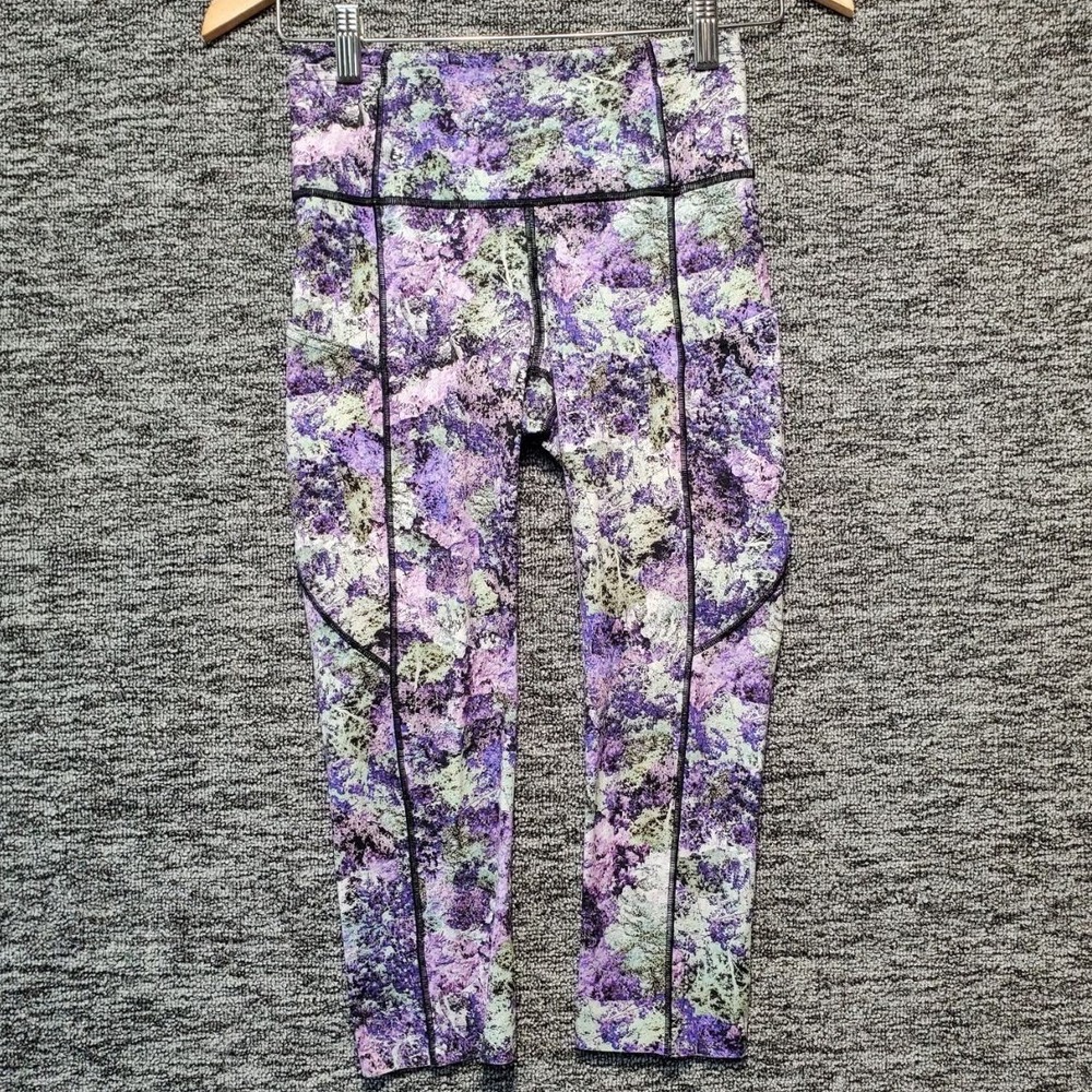 Lululemon Fast and Free Tight 4 Purple Green Abstract Floral Crop Legging Pocket